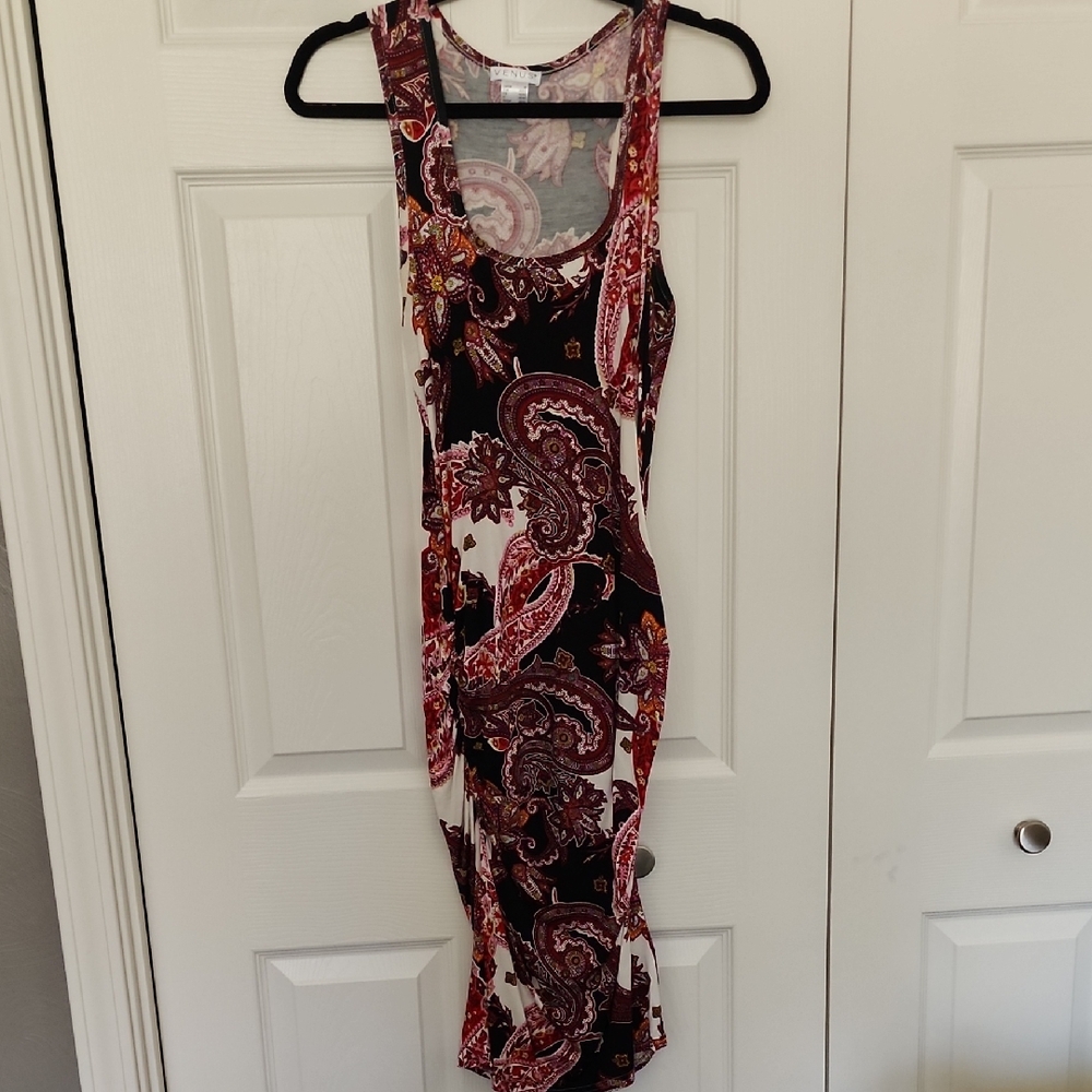 VENUS Paisley Midi Dress - Black, Red, White